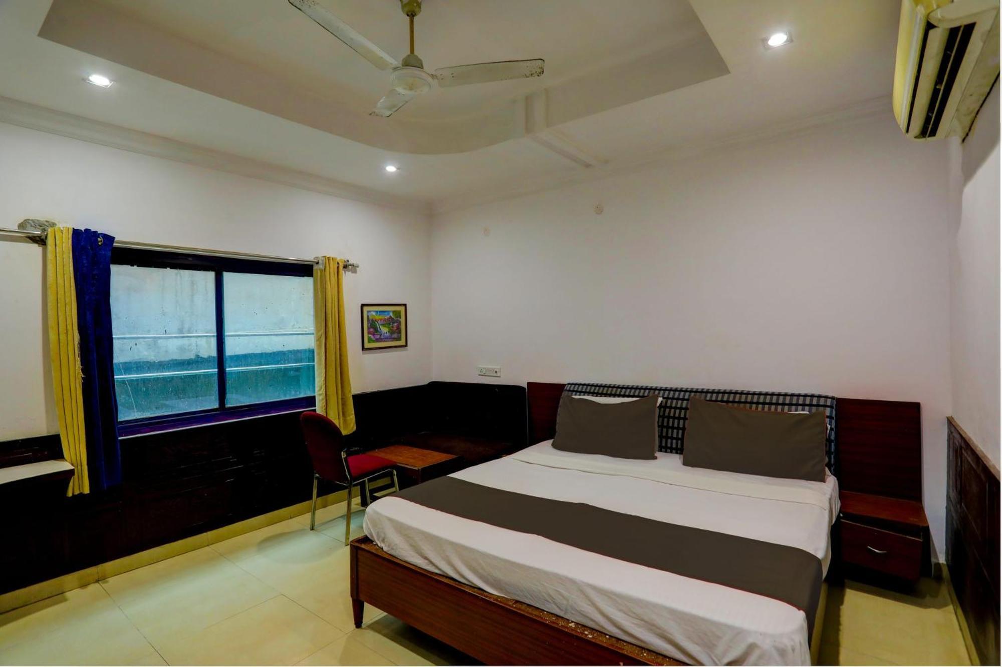 Hotel Monarch Inn لاكناو المظهر الخارجي الصورة