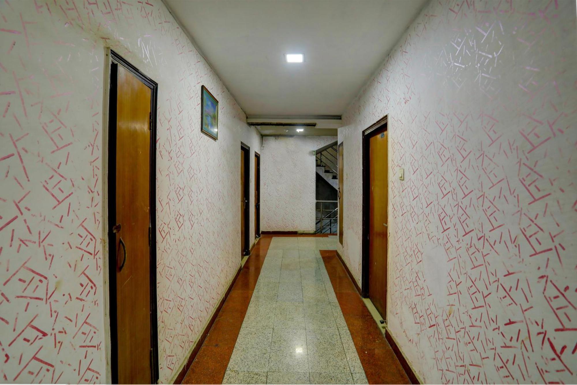 Hotel Monarch Inn لاكناو المظهر الخارجي الصورة