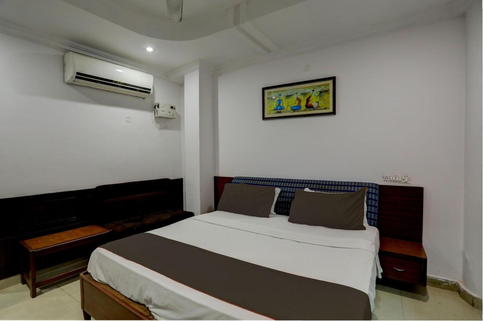 Hotel Monarch Inn لاكناو المظهر الخارجي الصورة