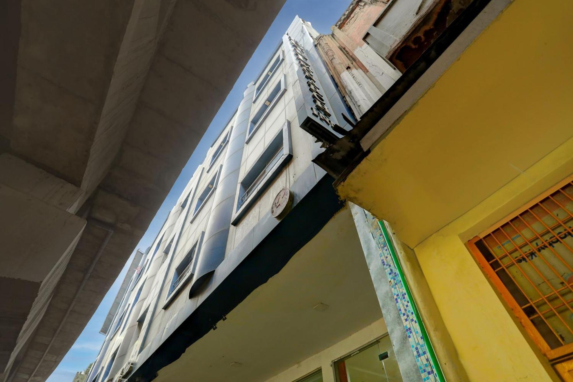 Hotel Monarch Inn لاكناو المظهر الخارجي الصورة