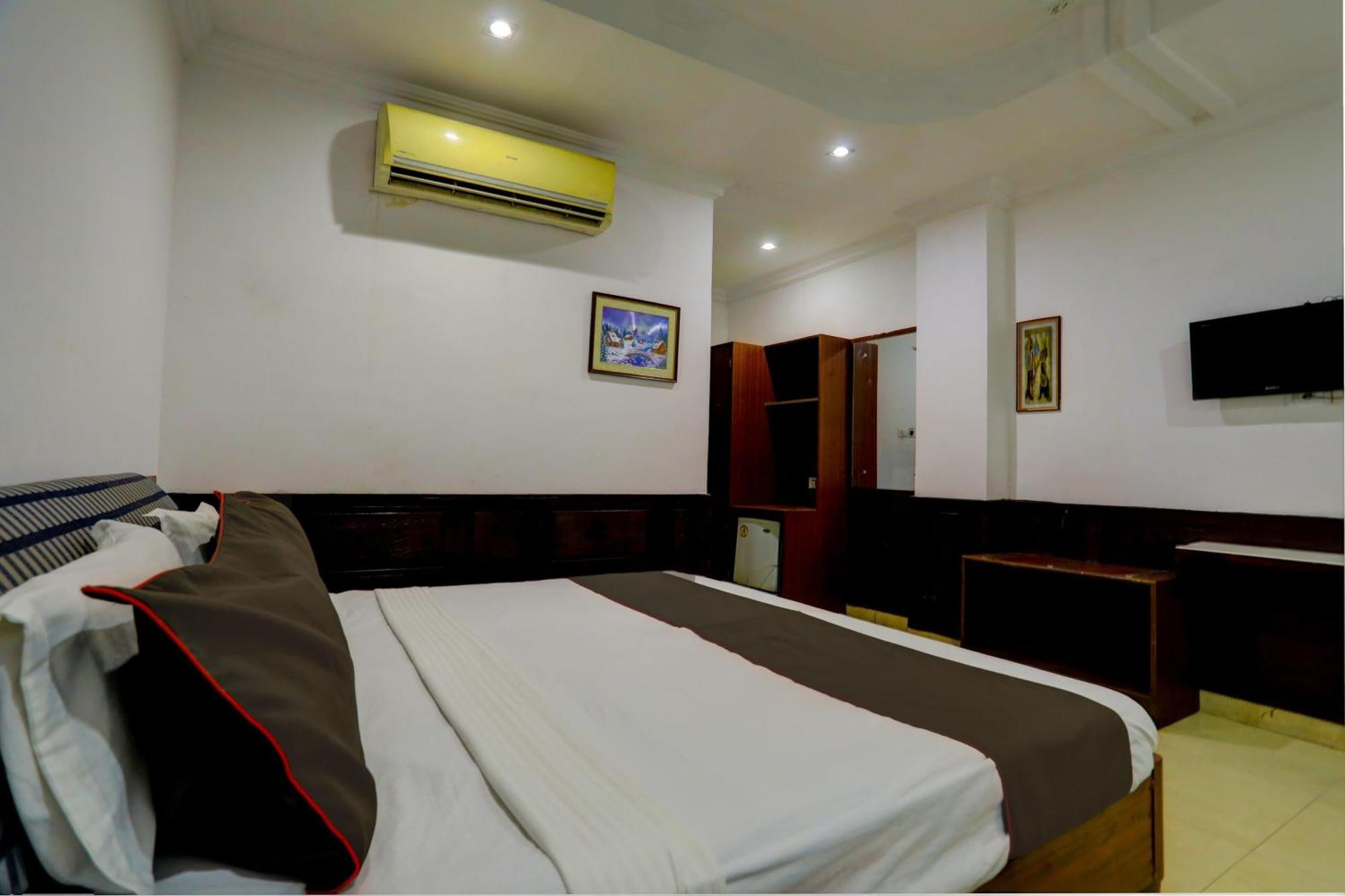 Hotel Monarch Inn لاكناو المظهر الخارجي الصورة