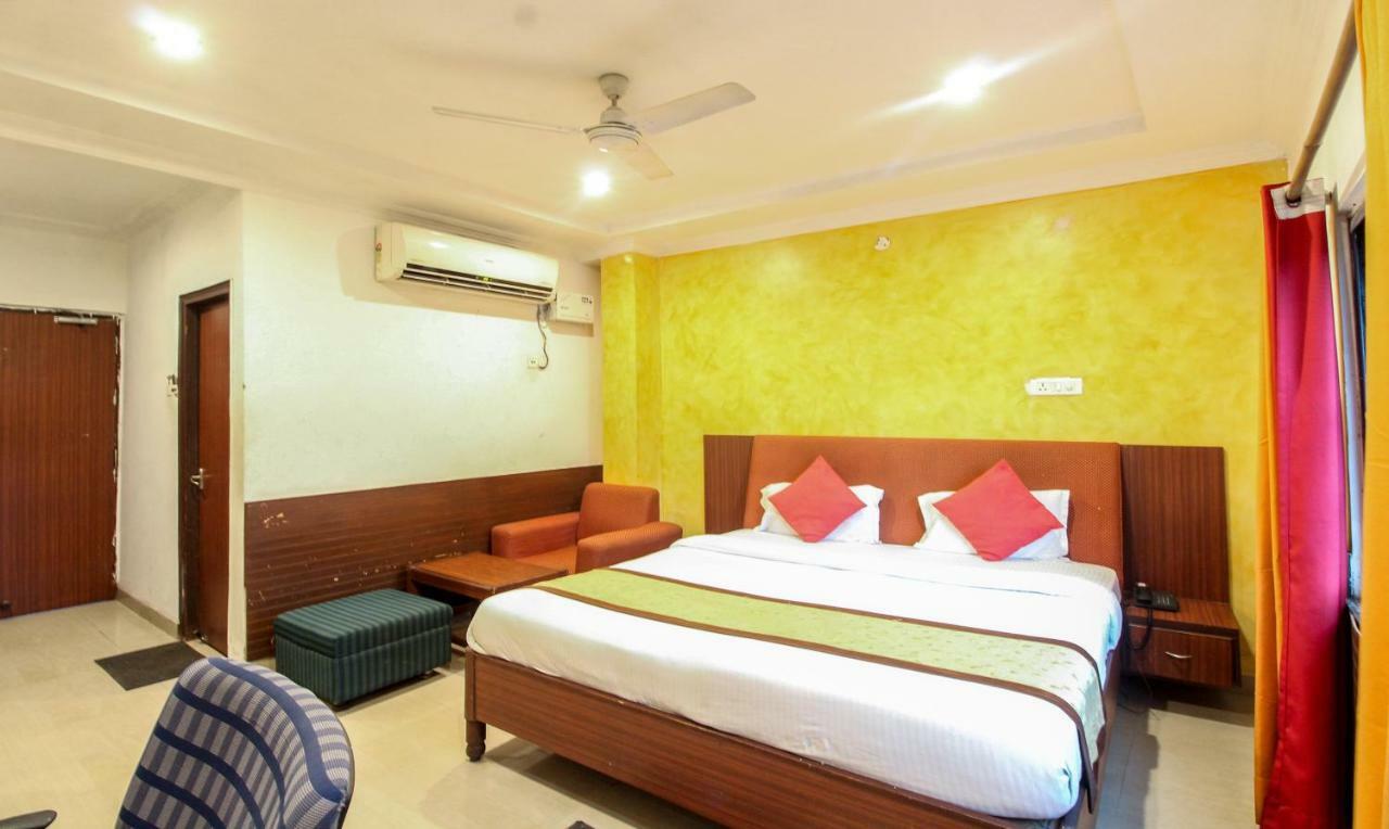Hotel Monarch Inn لاكناو المظهر الخارجي الصورة