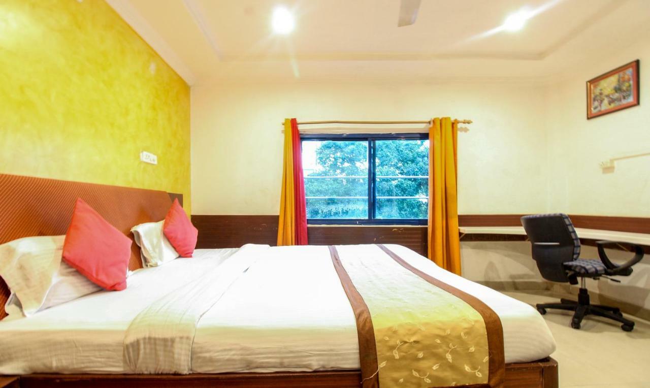Hotel Monarch Inn لاكناو المظهر الخارجي الصورة